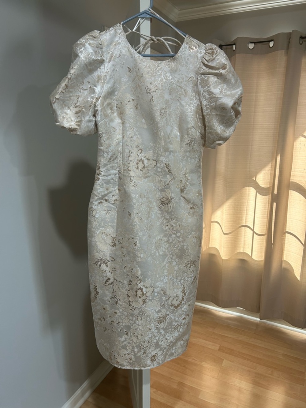 Sugarlips Cream Floral Jacquard Midi Dress with Puff Sleeves